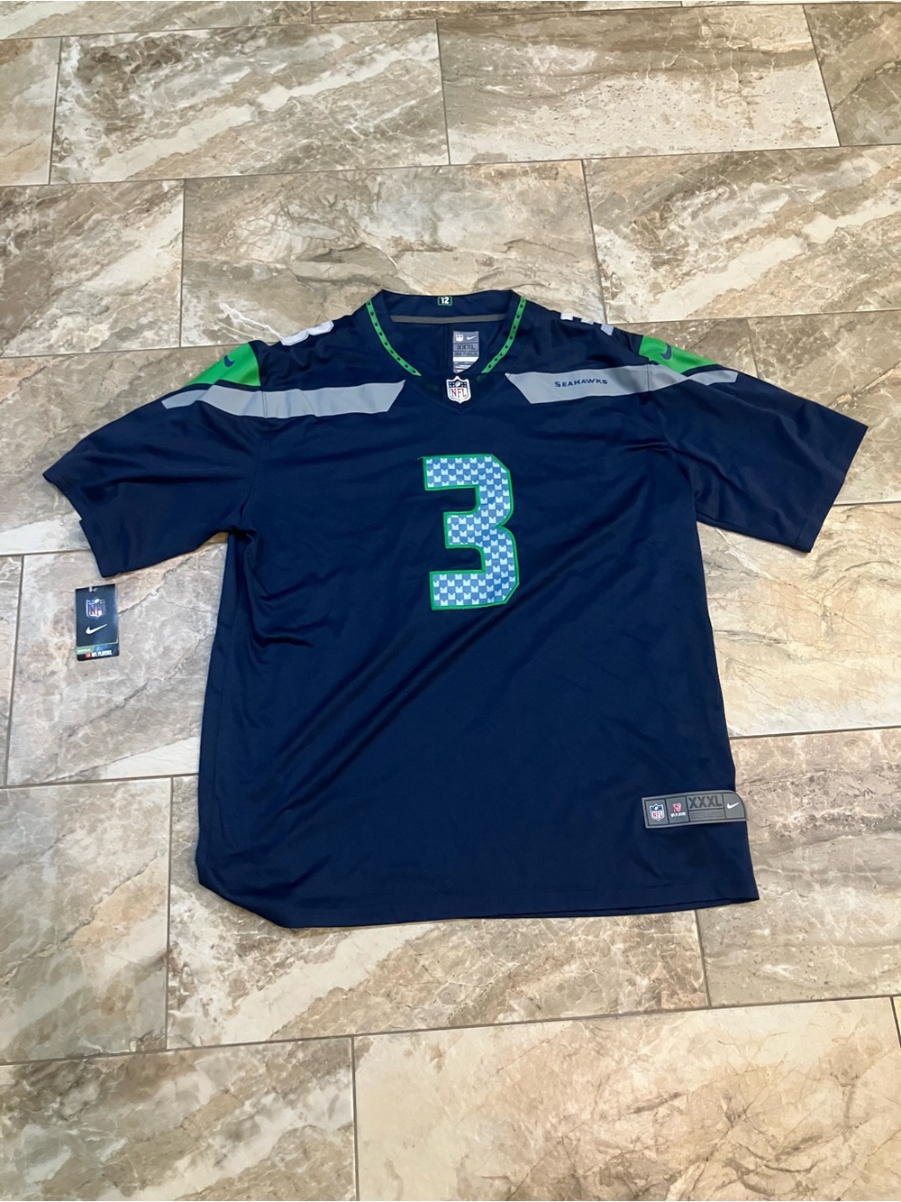 NWT XXXL Nike Seahawks Russell Wilson Jersey